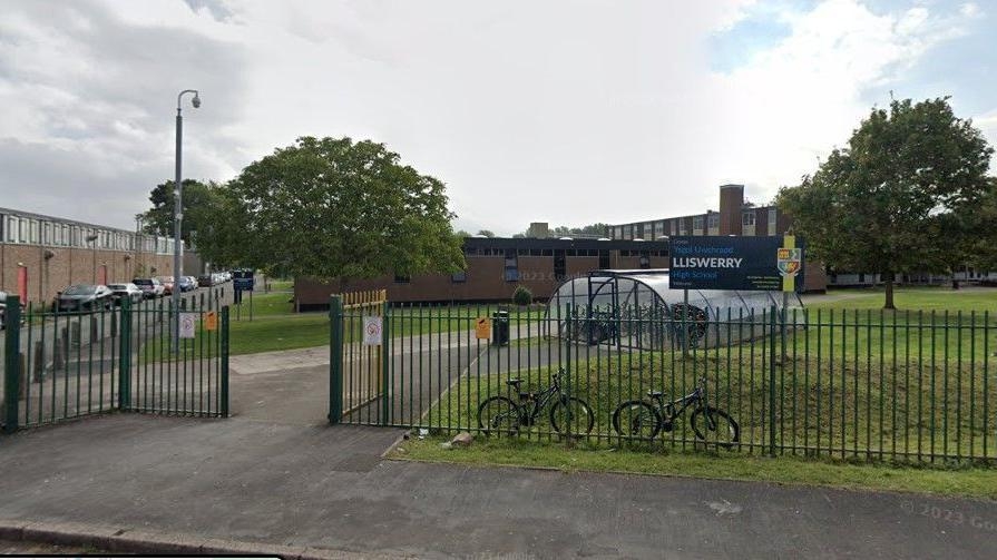 Pupils expelled after schoolboy assault video