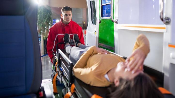 Ambulance handover delays unacceptable