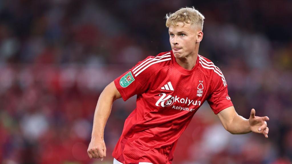 Abbott on learning from 'one of the best defences in the Premier League'