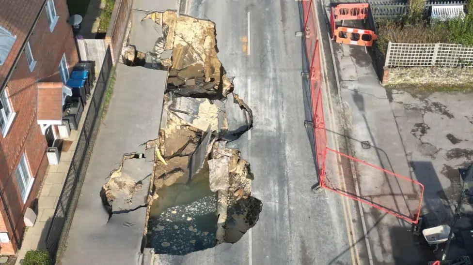 Sinkhole repair plans to be discussed at meeting