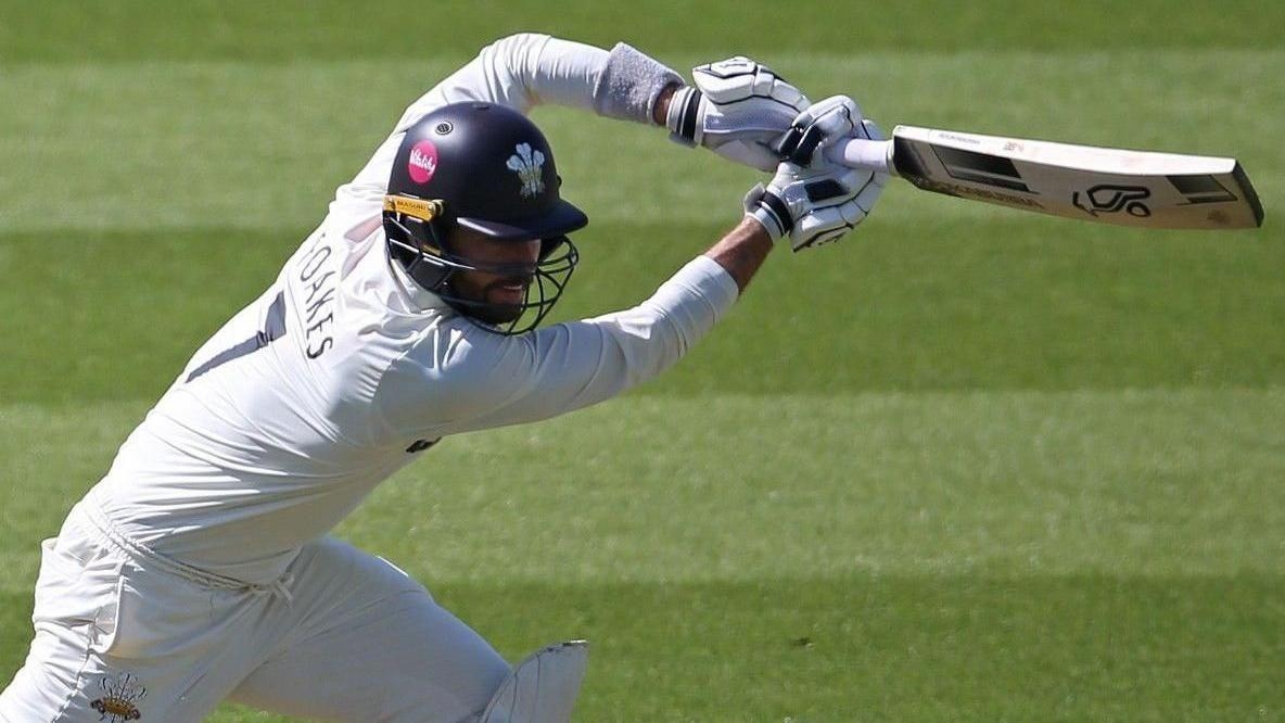 In-form Foakes helps Surrey into lead against Yorkshire