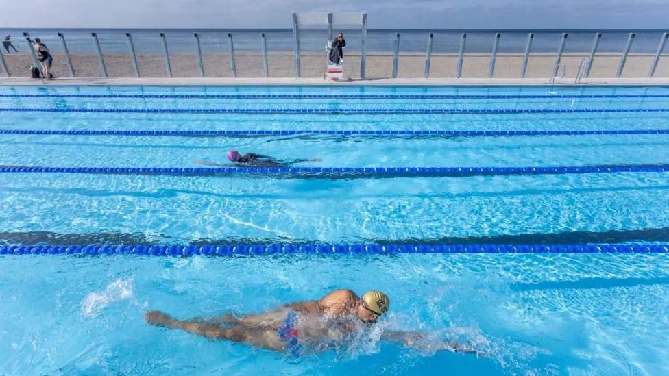 Swim sessions introduced for adults with sight loss