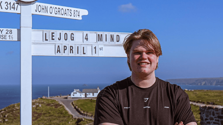 Inspired teen's dream run along length of UK