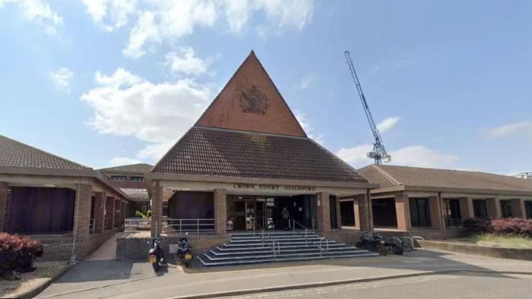 Messages about children a 'fantasy', jury told