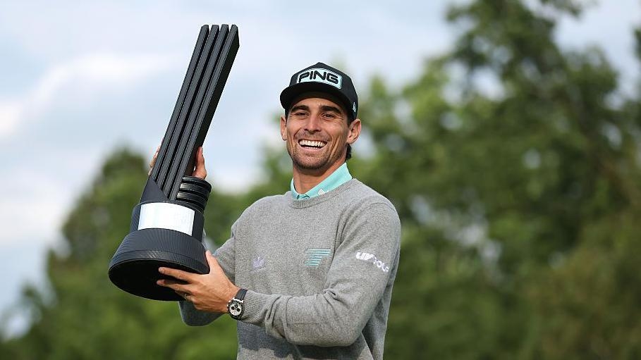 Niemann lands fifth LIV Golf title of season in UK