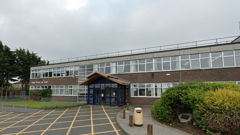Caravans pitch up on school playing field