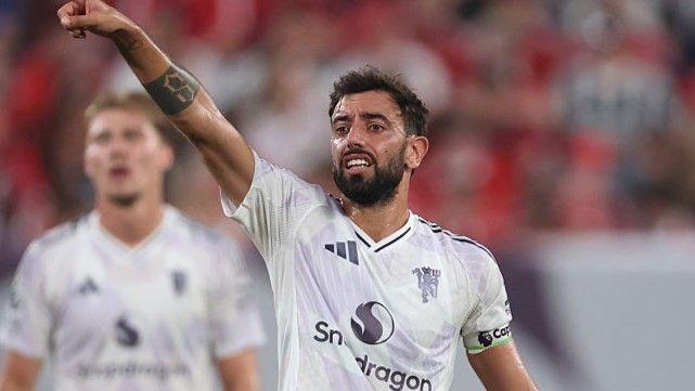 Fernandes 'will have more help this season'