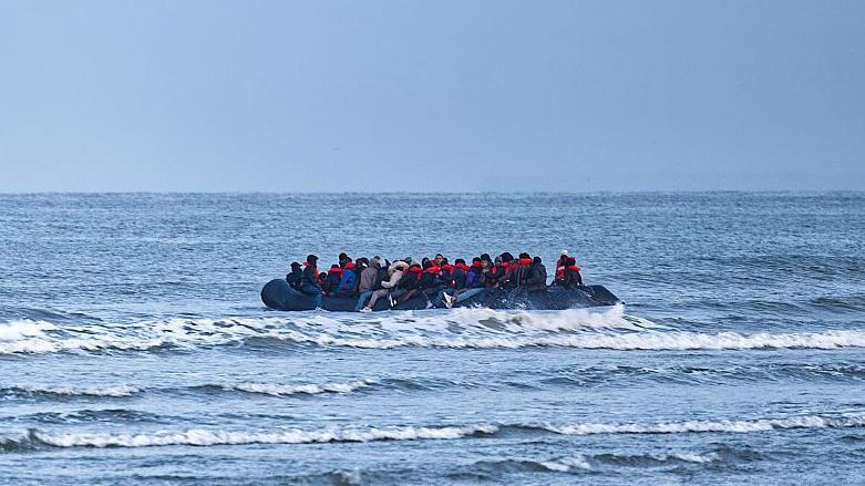 Government struggles to cut foreign aid spent on asylum hotels