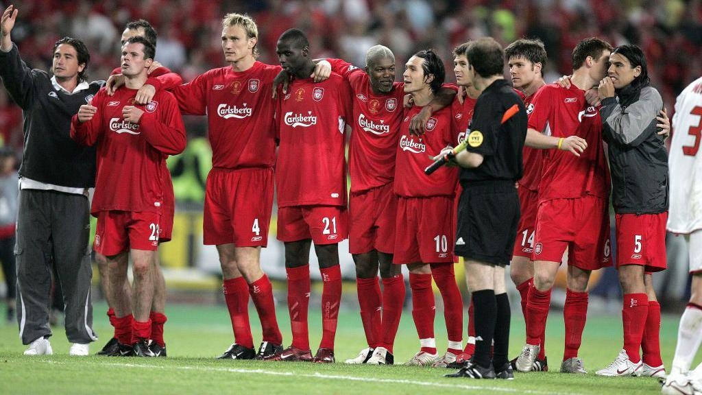 'I couldn't believe it then and I still can't now!' - Carragher on Istanbul 20 years later