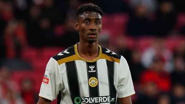Midfielder Soumare on Selles' radar
