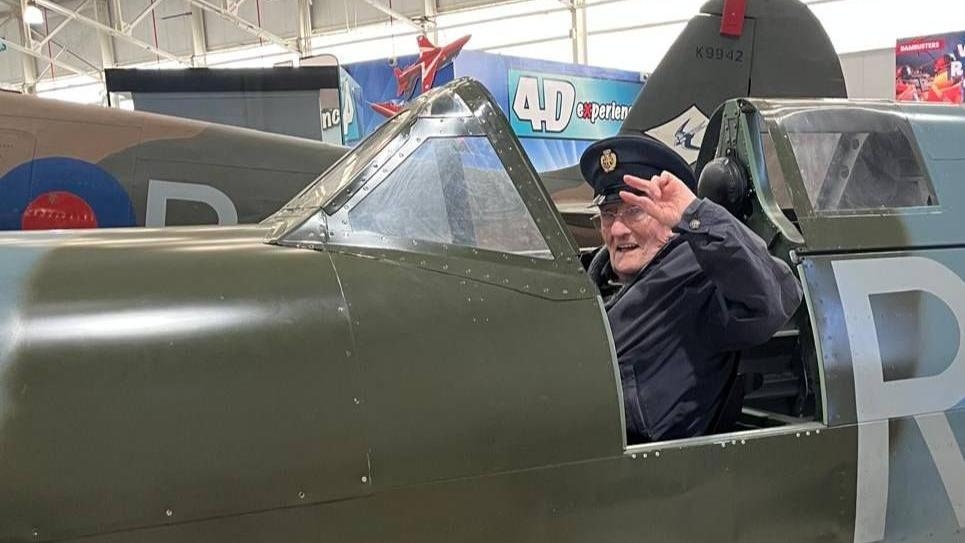 Spitfire dream comes true for 89-year-old John