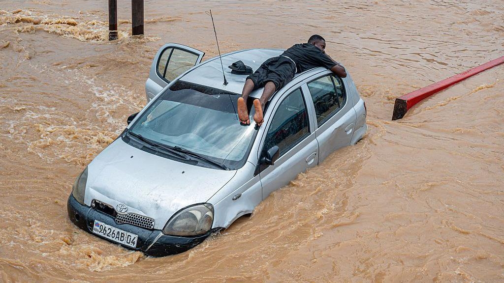 Dozens die after torrential rain hammers Congolese capital
