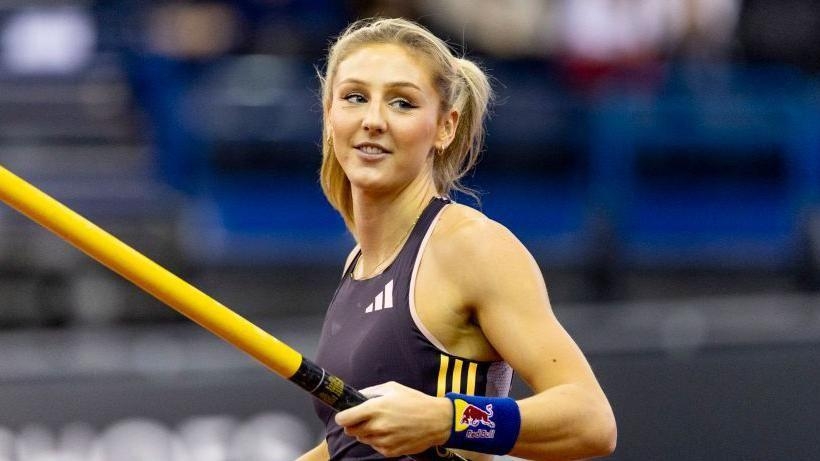 Caudery wins pole vault at Diamond League in Doha