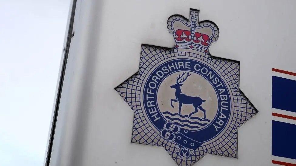 Police officer visited swinger while on duty