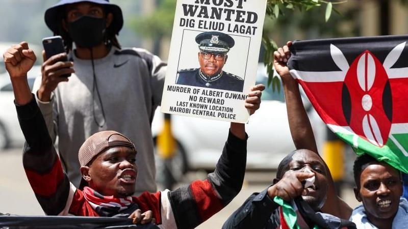 Kenya's deputy police chief steps aside amid uproar over blogger's death