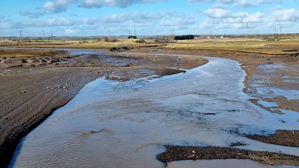 Plans to repair creek's 'poor' flood defences