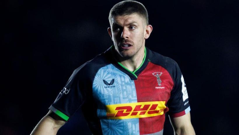 Harlequins centre Northmore signs new contract