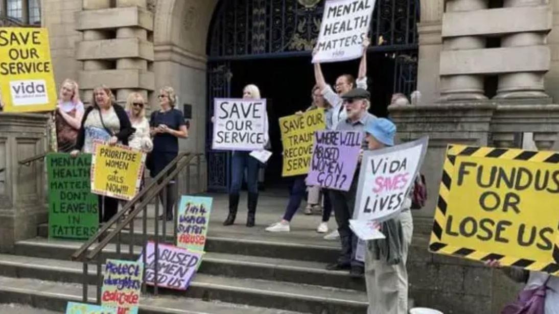 Women's charity secures funding to halt closure