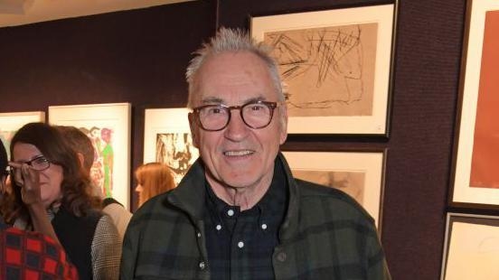 Larry Lamb says he's not averse to penning poems