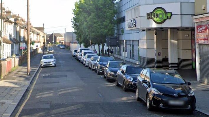 Murder probe as woman in her 20s fatally stabbed