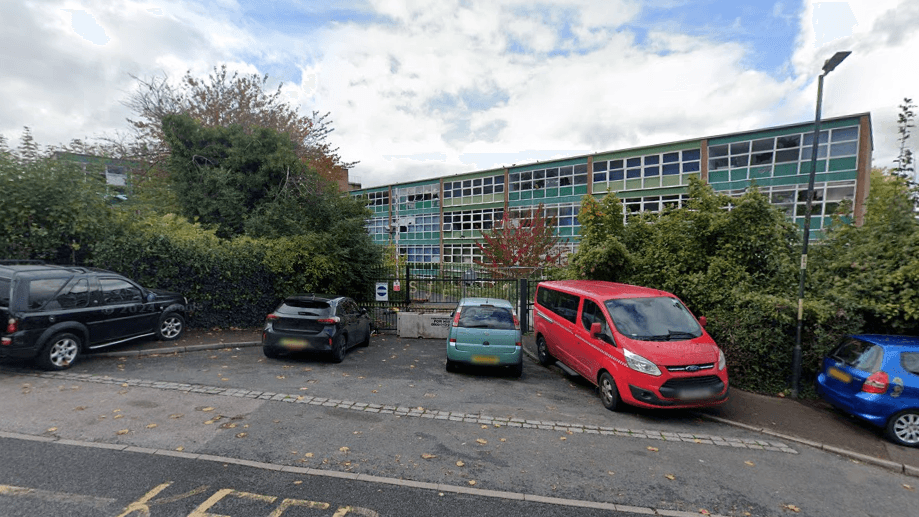 Fire in derelict school building 'deliberate'