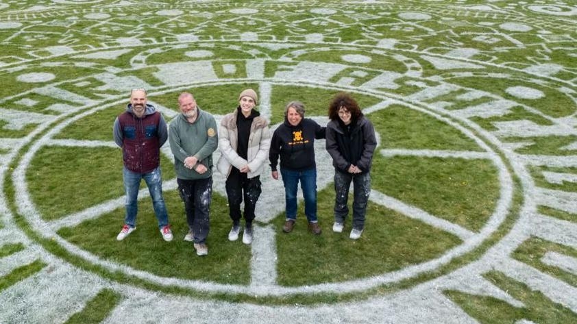 Huge park artwork celebrates mining town