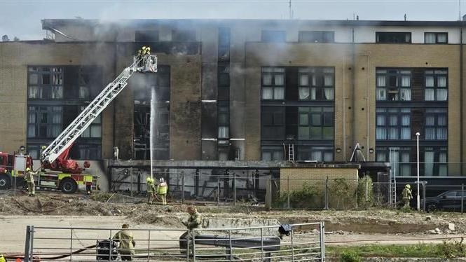 More than 40 flats evacuated during overnight fire