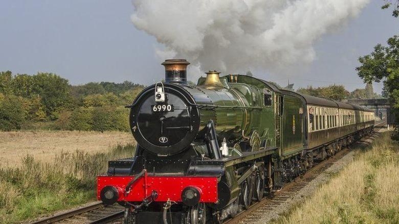 Huge heritage rail scheme showcased at event
