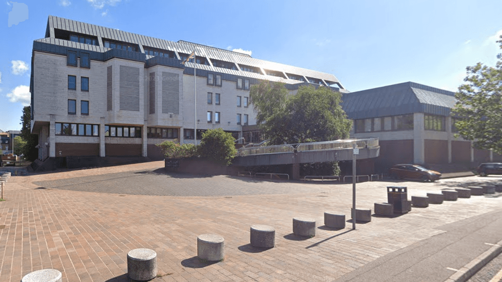 Thief jailed for stealing £23k of shoes from lorry
