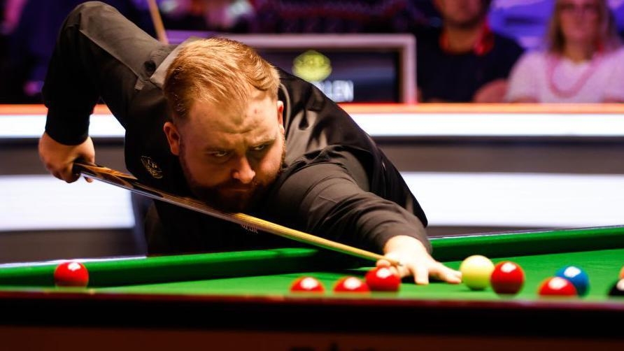 Page makes history with two 147s in one match