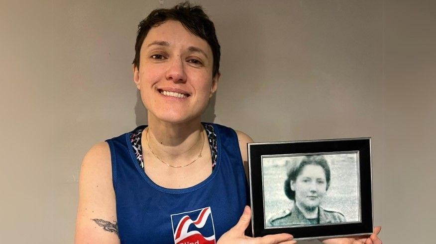 Woman inspired to run marathon by 100-year-old gran