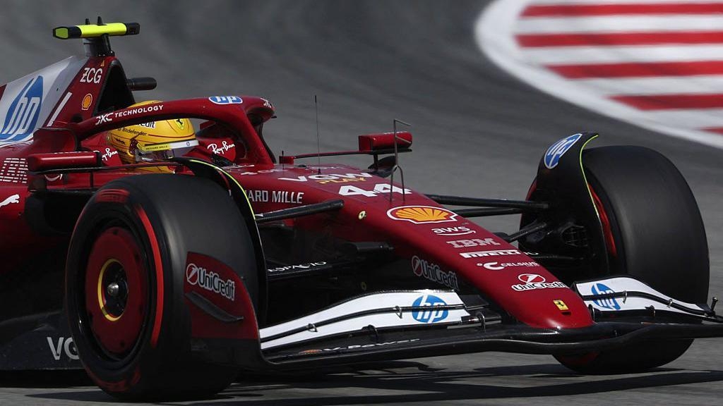 Hamilton says new front wing rule 'waste of money'