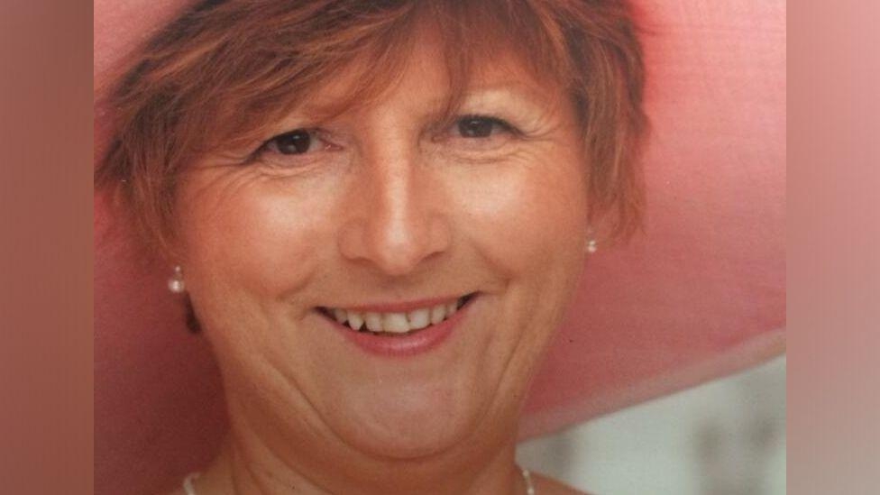 Wife begged husband 'don't let me die' after crash