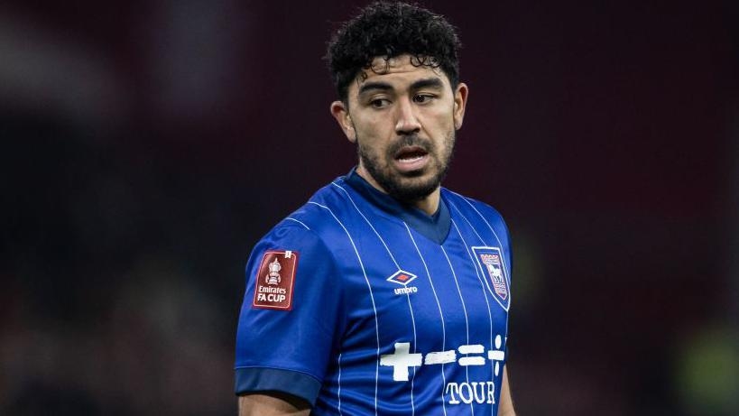 Lions sign midfielder Luongo and goalkeeper Benda