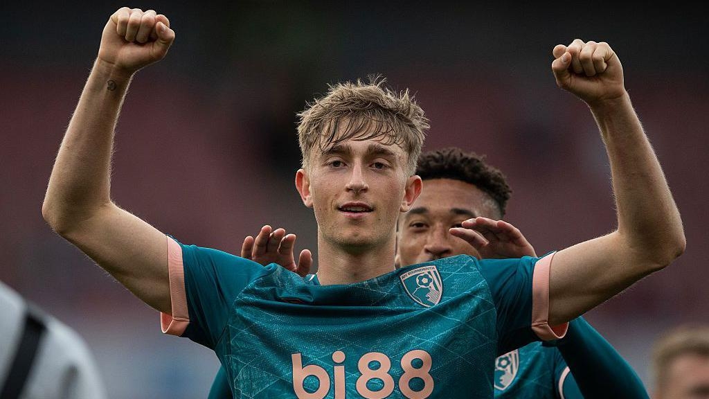 Huijsen joins Real Madrid from Bournemouth for £50m