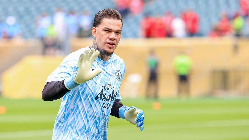 Ederson exit 'looking increasingly likely'