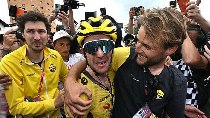 Yates snatches Giro title on stunning penultimate stage