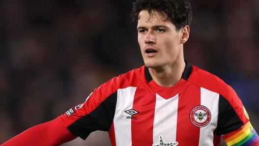 Arsenal exploring £10m deal for Brentford's Norgaard