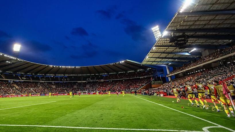 Wales fan in hospital after Belgium stadium fall