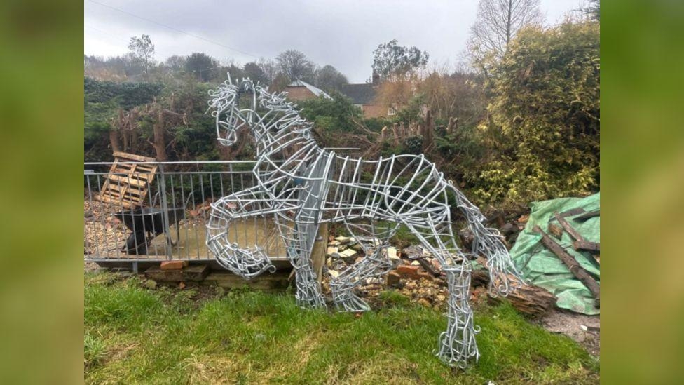 Horse artwork plan resubmitted after location move