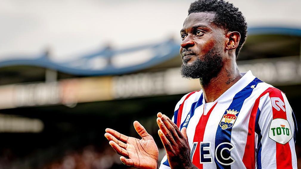 Livingston set to sign DR Congo striker Bokila