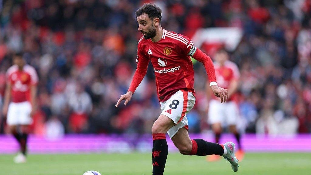 Should Man Utd sell Bruno Fernandes? Transfer window Q&A