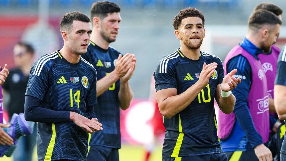 Clarke gets positives before World Cup quest