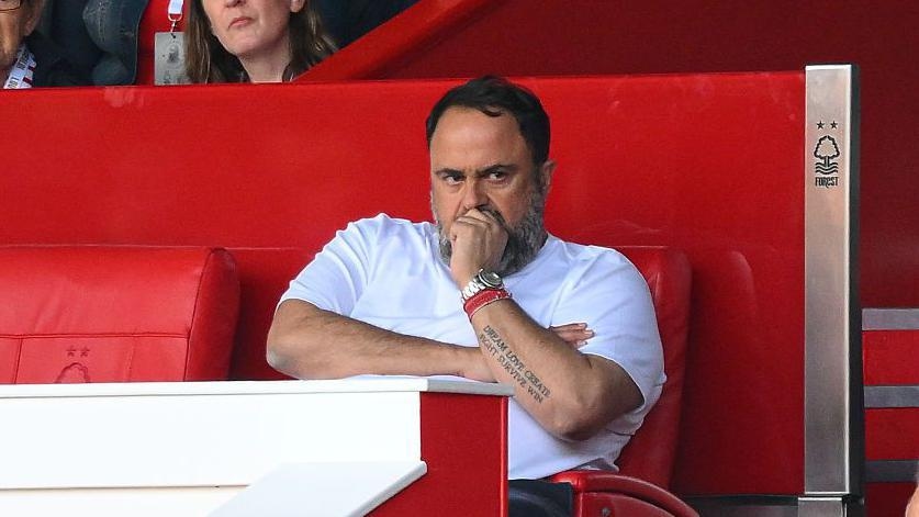 How does Marinakis avoid multi-club ownership troubles?