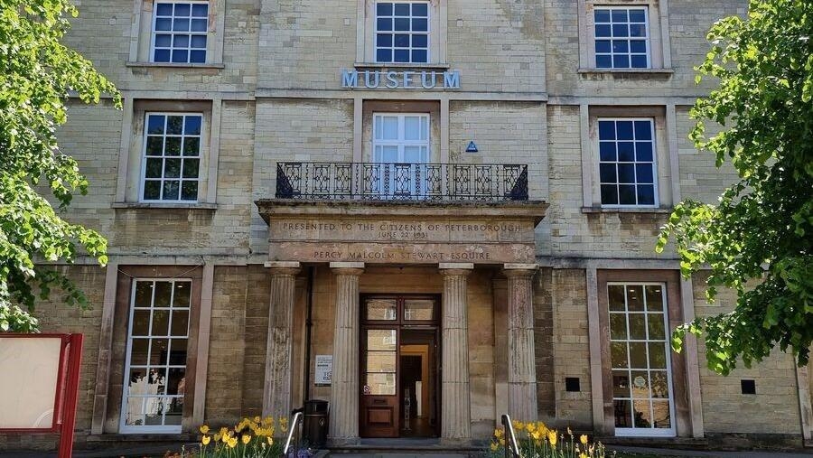 City museum and gallery appeals for volunteers