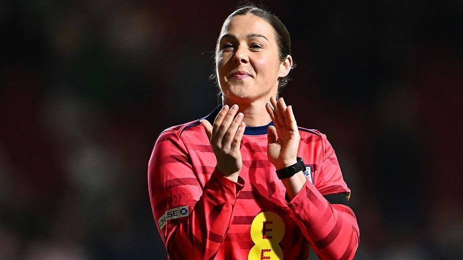 Tackling a sportswear giant & making goalkeeping cool - Earps' legacy