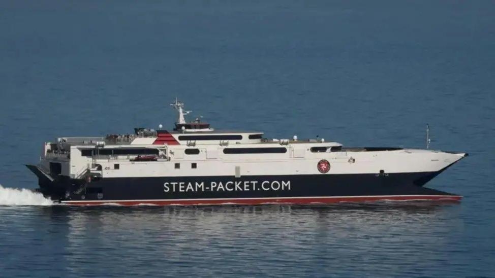 Manannan returns to Douglas due to generator fault