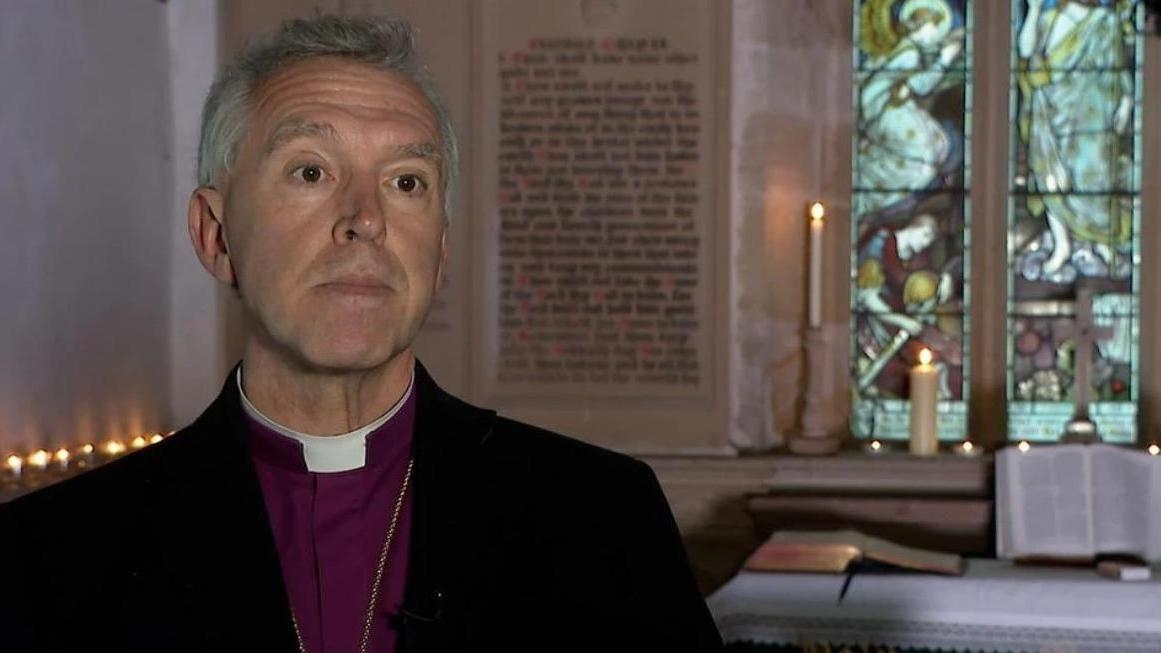 Calls for Archbishop to resign over safeguarding reports