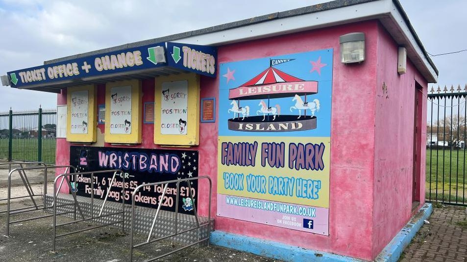 Seafront amusement park closes after 20 years