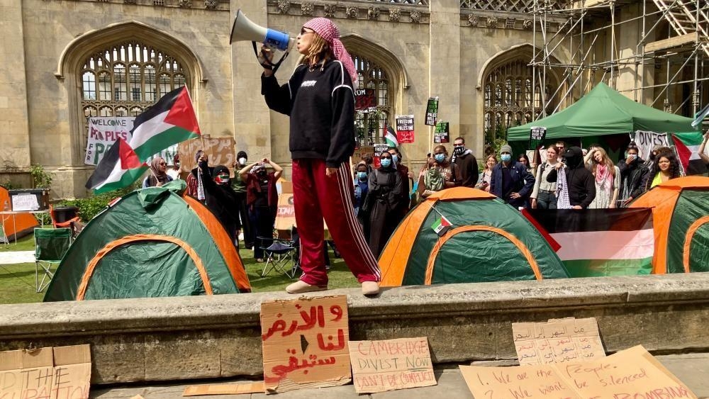 University college to stop arms company investment